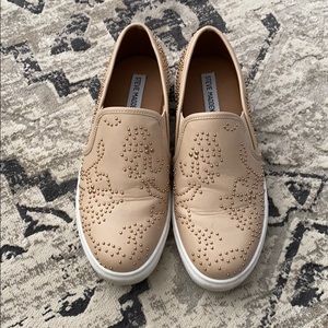 Steve Madden slide on sneakers SZ 8.